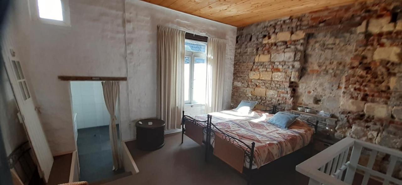 Roermond Uniek Stadspand, Compleet Woonhuis Bagian luar foto